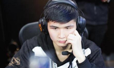 他欣赏霍华 他欣赏霍华