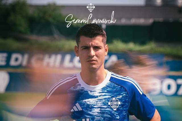 两军狭路相 两军狭路相