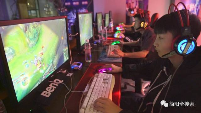 刘颜诚的赛 刘颜诚的赛